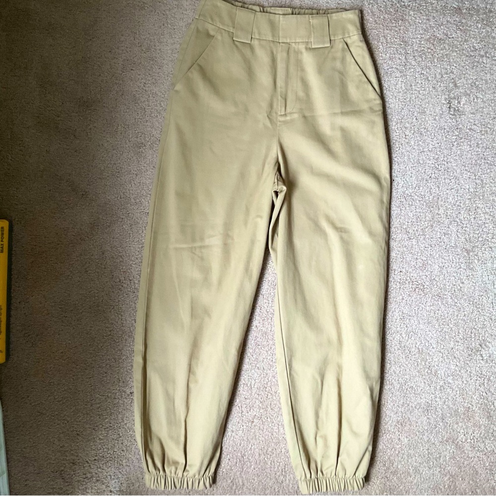 Aritzia TNA Baggy High Rise Chino Trouser Khaki Women's size XS